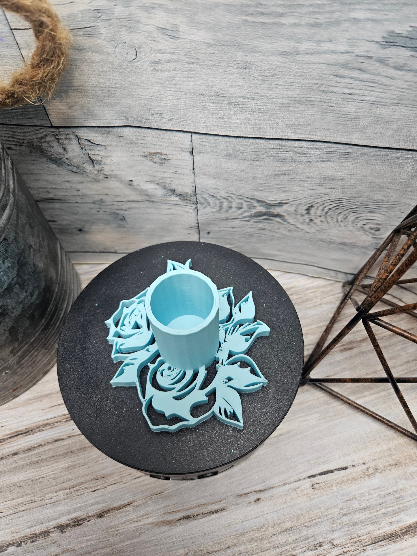 Rose Cup Stand