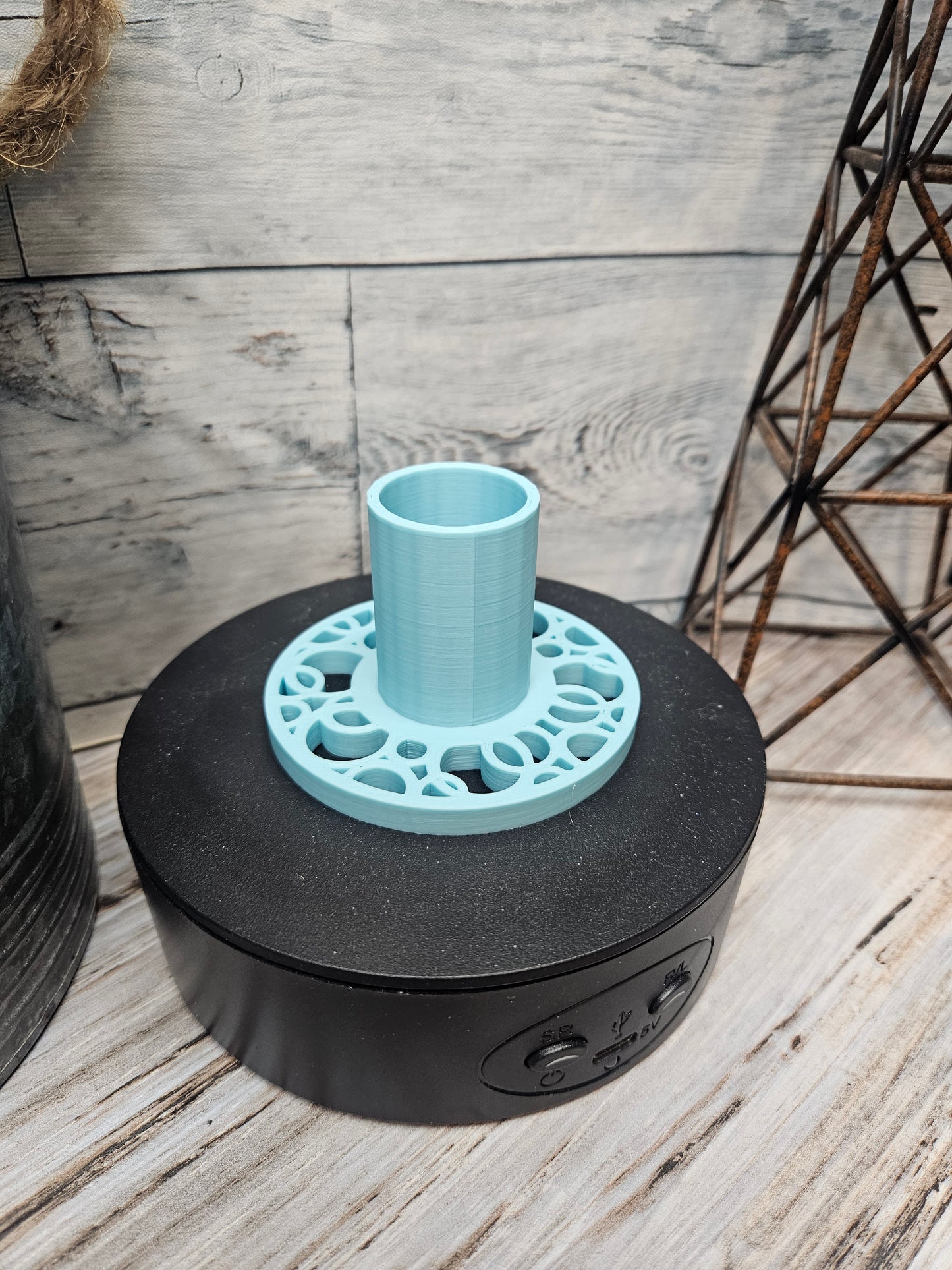 Circle Cup Stand