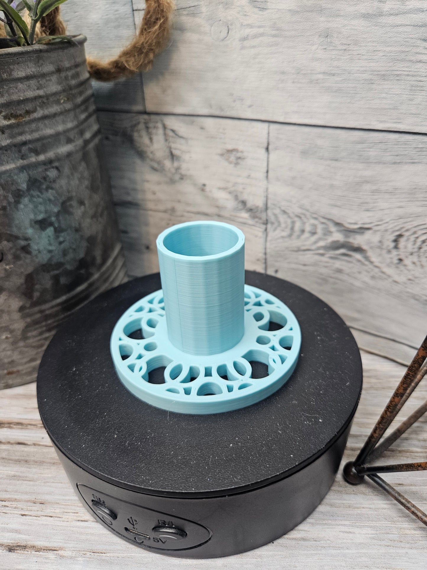 Circle Cup Stand