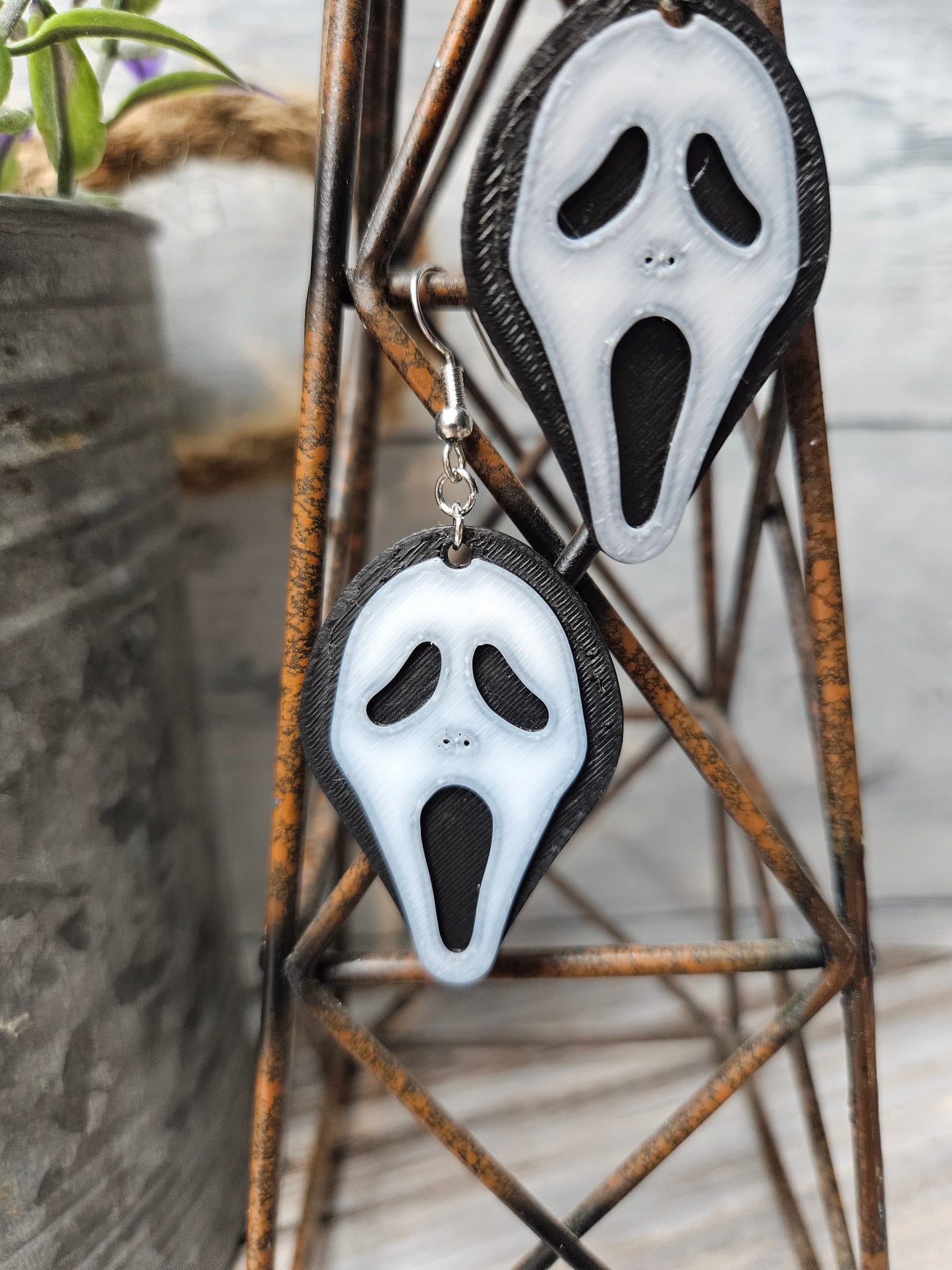Ghost Face w/hood Earrings