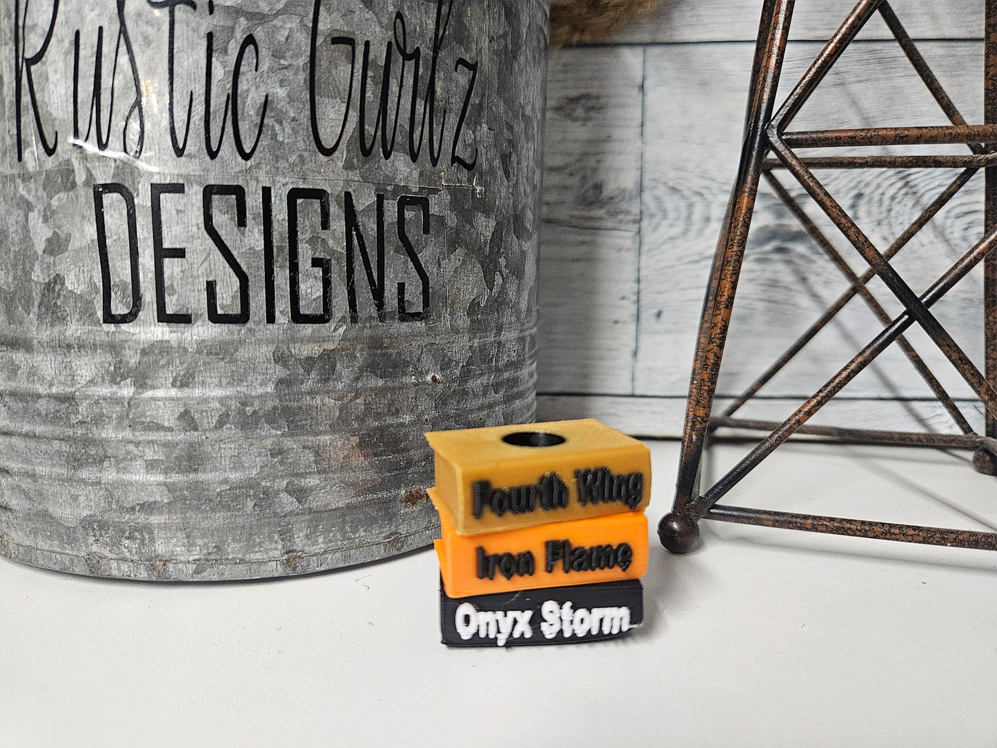 4th Wing Straw Topper