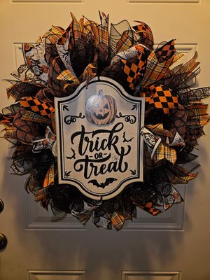 Trick Or Treat Mesh Wreath
