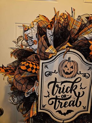 Trick Or Treat Mesh Wreath