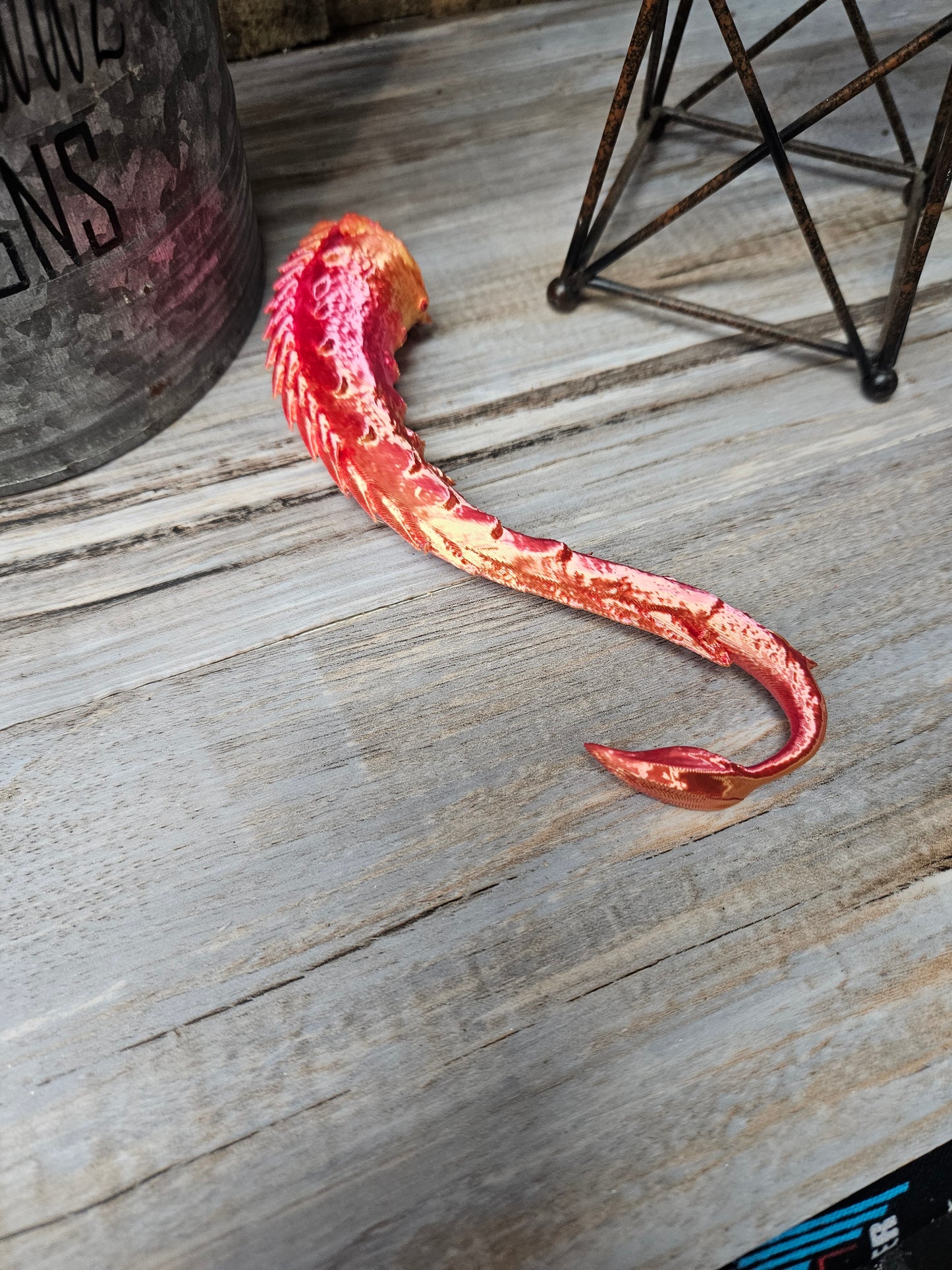 Dragon Tail Handle