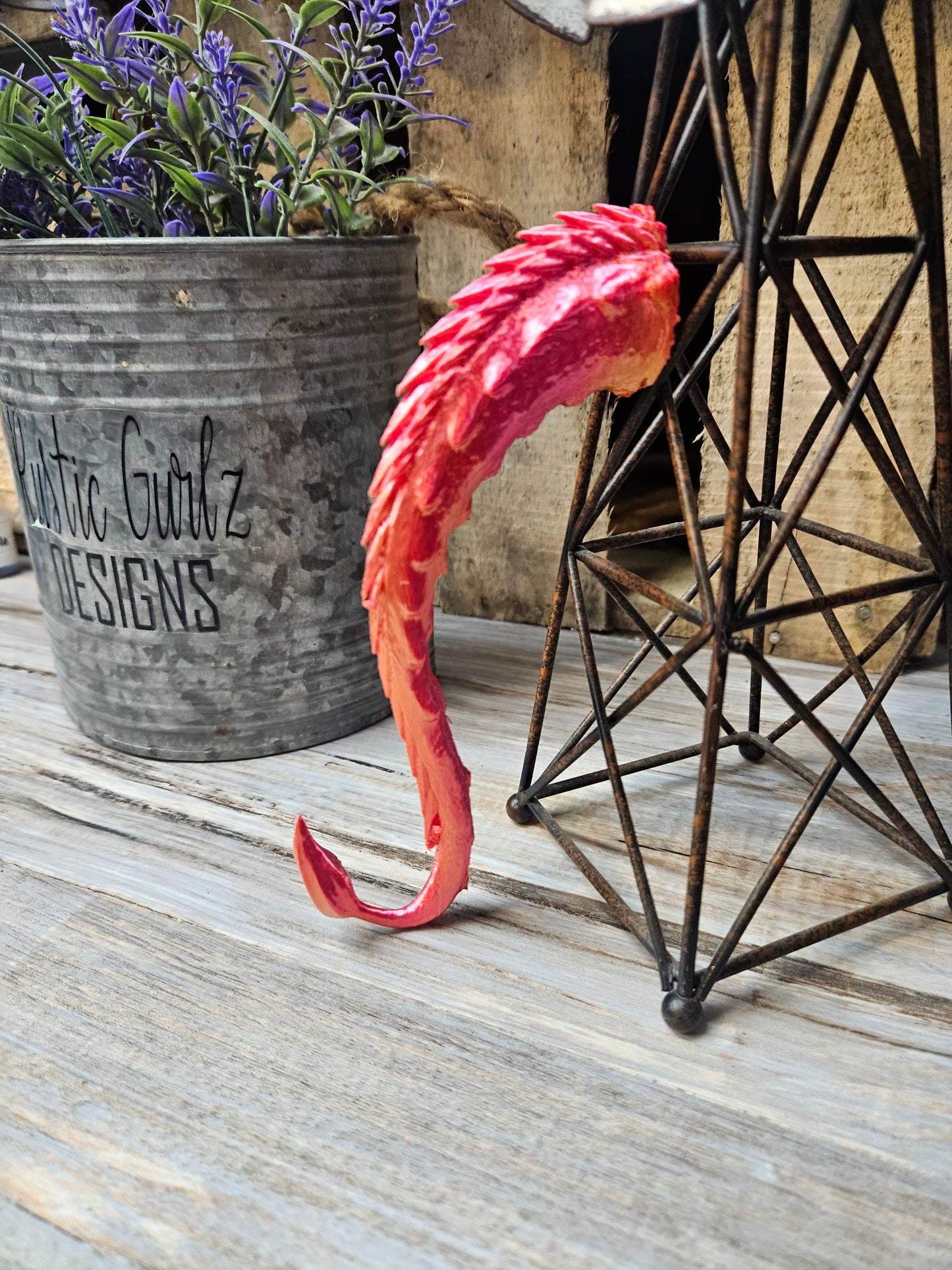 Dragon Tail Handle