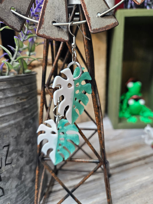Monstera Earrings