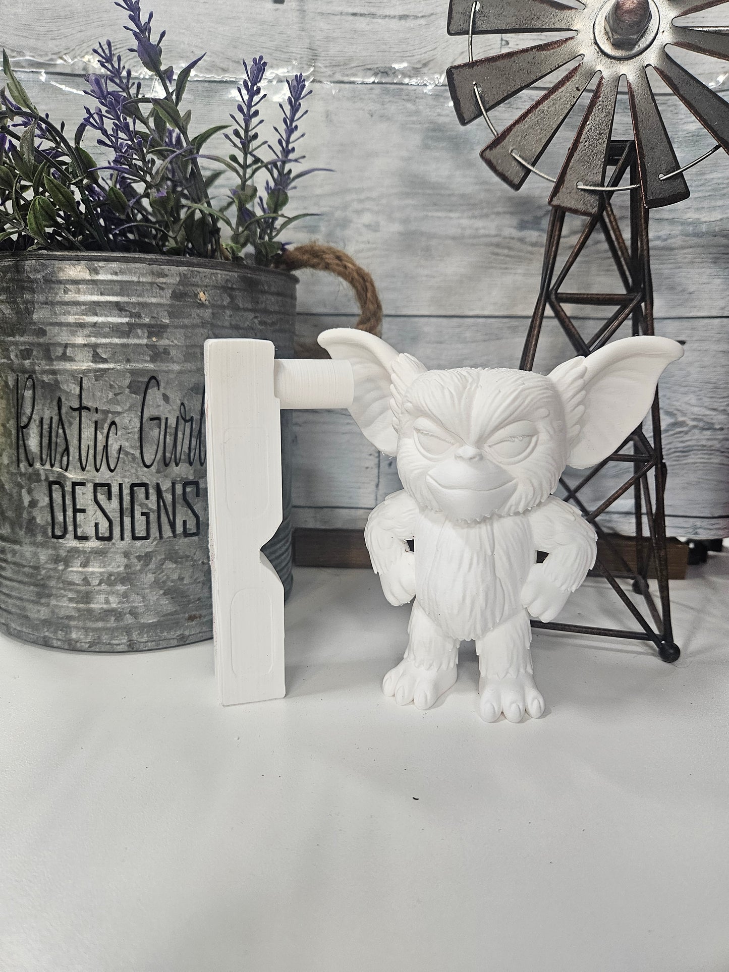 Gremlin With Handle