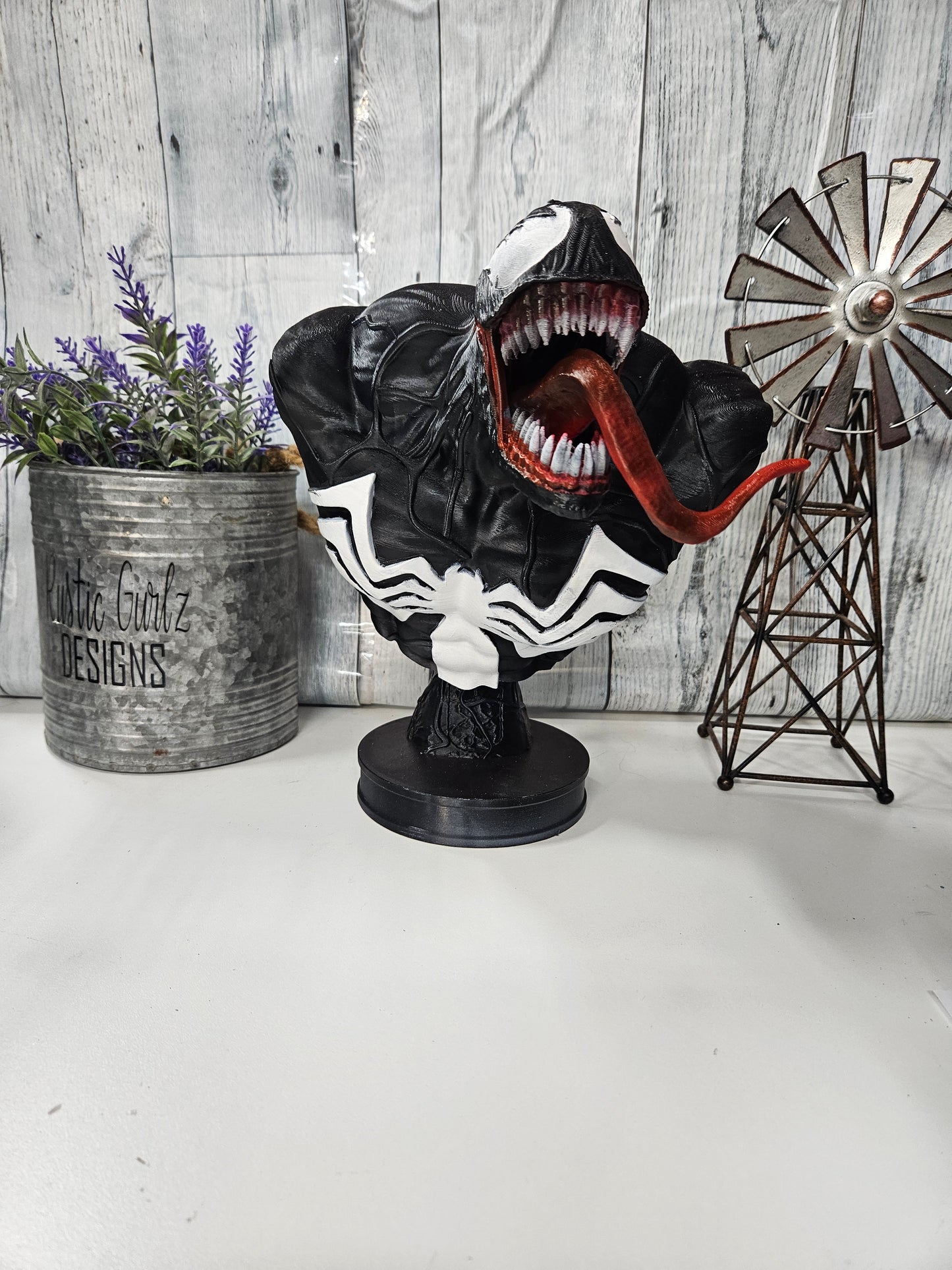 Venom Bust