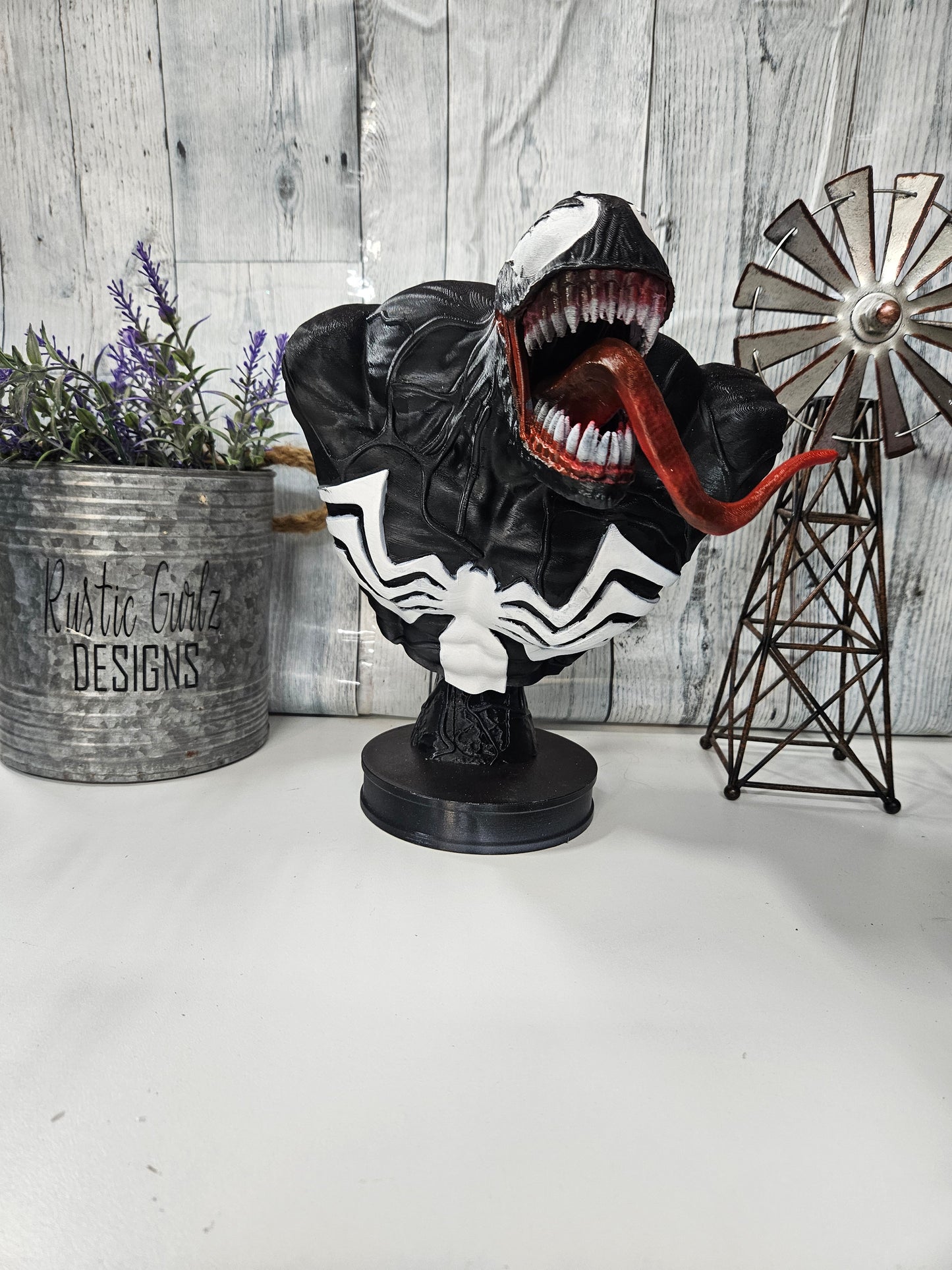 Venom Bust