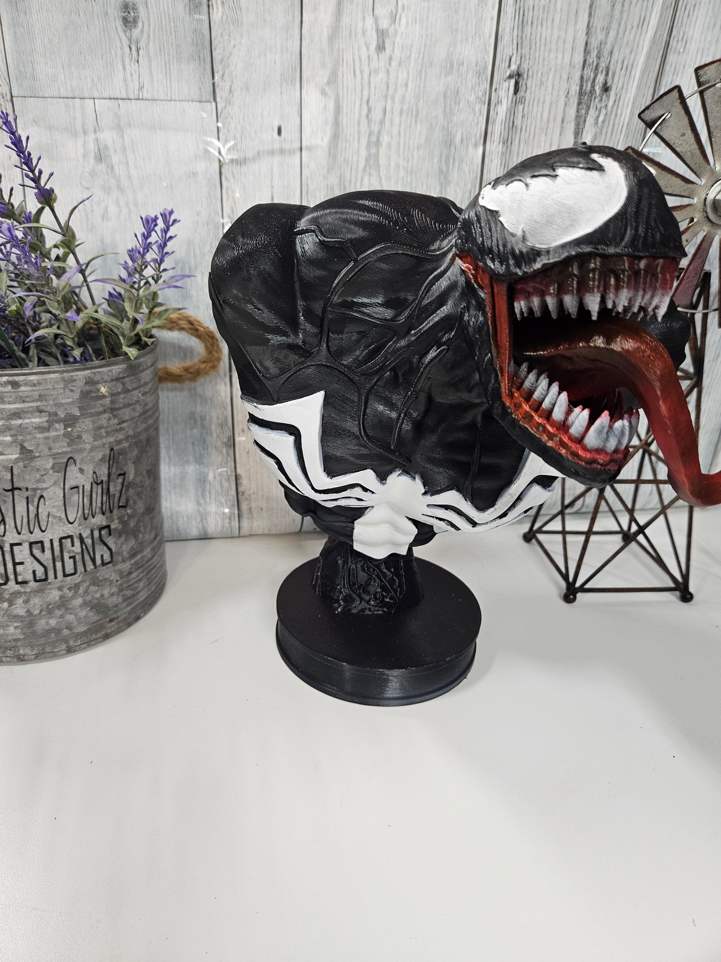 Venom Bust