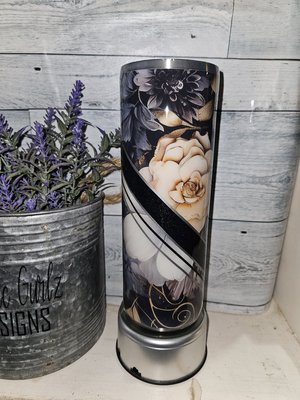 Black V-Split Tumbler