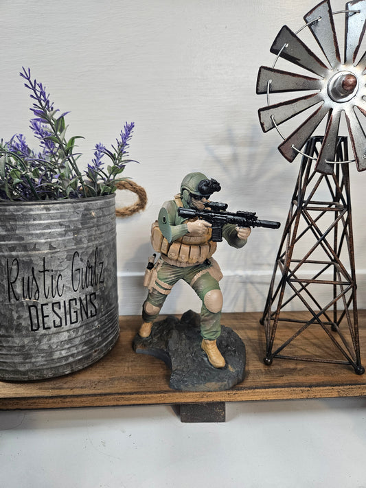 Army soldier w/ Handle